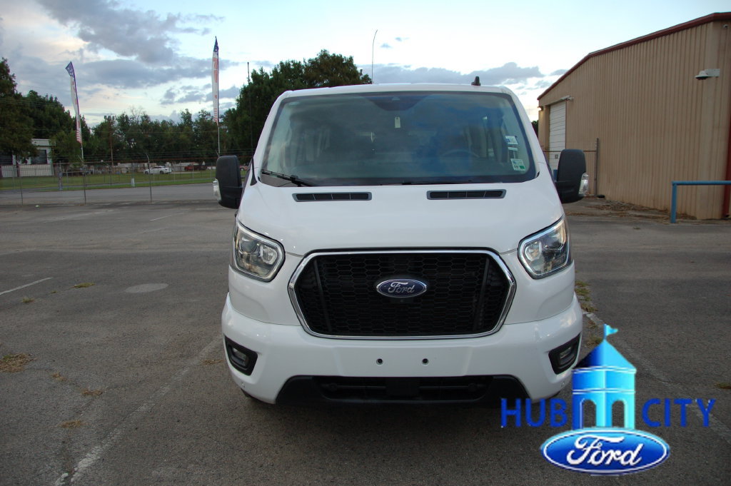 Used 2023 Ford Transit 350 XLT RWD image 8