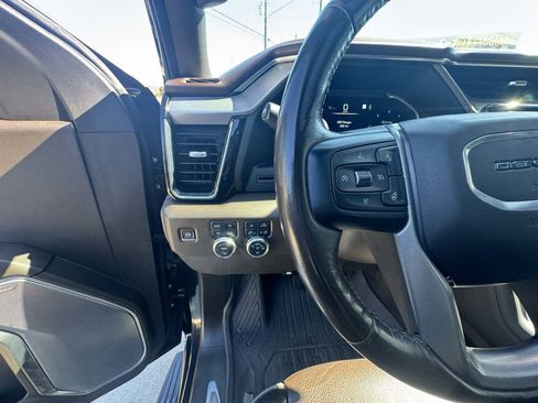 Used 2023 GMC Sierra 1500 Denali image 15