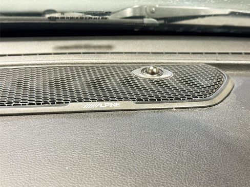 Used 2024 RAM 3500 Big Horn w/ Bed Utility Group image 18