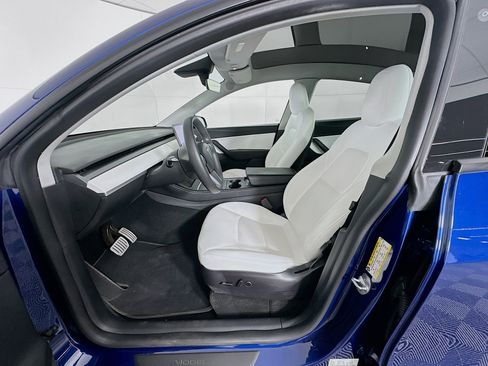 Used 2022 Tesla Model Y Performance image 13