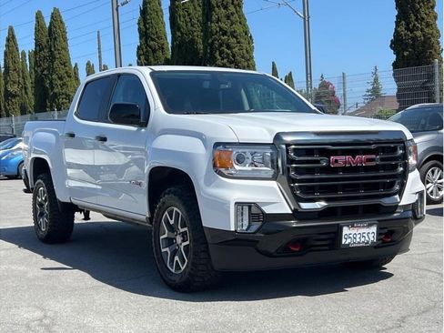 Used 2022 GMC Canyon AT4 w/ Trailering Package image 3