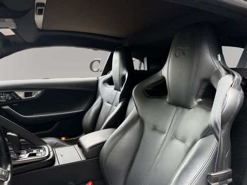 Used 2017 Jaguar F-TYPE R image 9