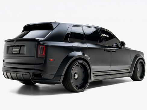Used 2020 Rolls-Royce Cullinan AWD/4WD image 2