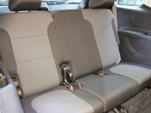 Used 2019 Chevrolet Traverse LT w/ LPO, Blackout Package AWD/4WD image 15