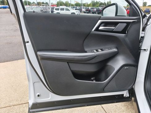 New 2026 Mitsubishi Outlander ES AWD/4WD image 27