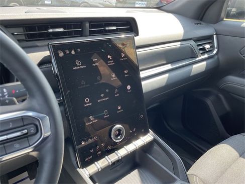 Used 2025 GMC Terrain Elevation image 21