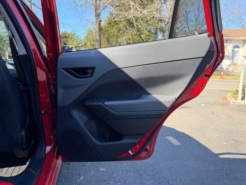 Used 2024 Subaru Crosstrek 2.0i Premium image 13