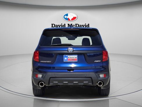 Used 2023 Honda Passport EX-L image 5