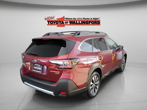 Used 2025 Subaru Outback Limited XT AWD/4WD image 12