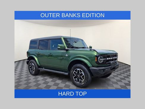 Used 2023 Ford Bronco Outer Banks AWD/4WD image 1