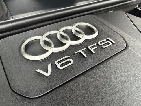 Used 2017 Audi Q7 3.0T Premium Plus image 8