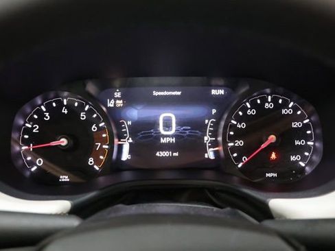 Used 2025 Jeep Compass Limited AWD/4WD image 23
