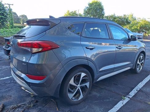 Used 2018 Hyundai Tucson Value AWD/4WD image 7