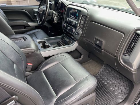 Used 2018 Chevrolet Silverado 1500 LTZ Z71 w/ LTZ Plus Package image 21