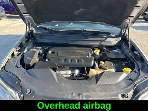 Used 2020 Jeep Cherokee Latitude Plus AWD/4WD image 18