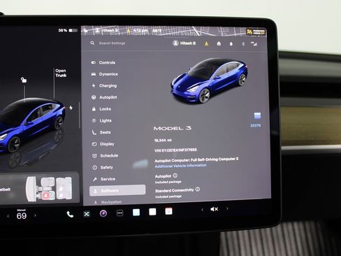 Used 2022 Tesla Model 3 Standard Range image 13