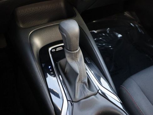 Used 2024 Toyota Corolla SE image 36