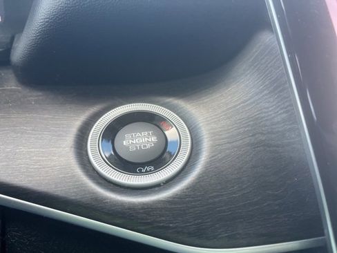 Used 2023 Jeep Grand Cherokee Limited w/ Trailer Tow Prep Group (B) image 28