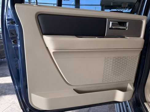 Used 2017 Ford Expedition EL XLT w/ Equipment Group 202A image 29