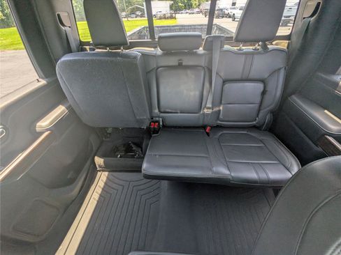 Used 2020 Chevrolet Silverado 3500 High Country w/ LPO, Hitch Package AWD/4WD image 37