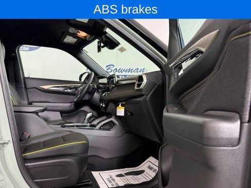 New 2026 Chevrolet TrailBlazer ACTIV w/ Convenience Package AWD/4WD image 16