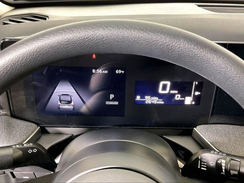 Certified 2025 Nissan Kicks SV image 29