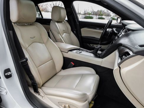 Used 2018 Cadillac CTS Luxury image 39