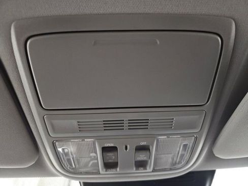 Used 2018 Honda CR-V EX image 26