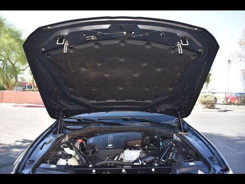 Used 2012 BMW 528i Sedan RWD image 40