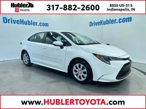 Used 2024 Toyota Corolla LE image 1