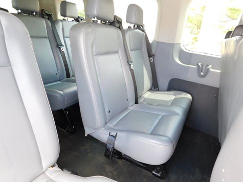 Used 2018 Ford Transit 350 XL RWD image 29