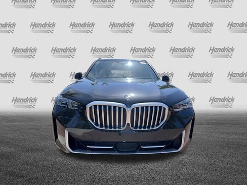 Used 2024 BMW X5 xDrive50e w/ Premium Package AWD/4WD image 3