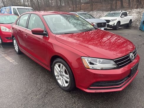 Used 2017 Volkswagen Jetta S image 3