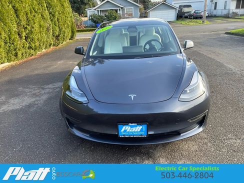 Used 2023 Tesla Model 3 Standard Range image 15