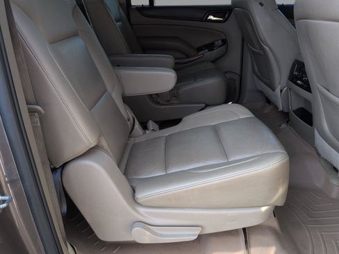 Used 2015 GMC Yukon XL SLT w/ Open Road Package RWD image 40