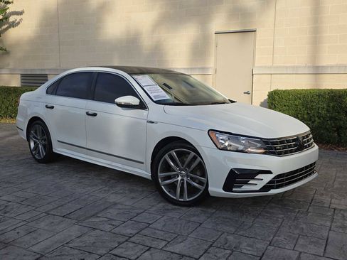 Used 2017 Volkswagen Passat 1.8T R-Line image 26