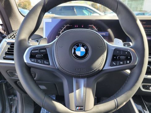 New 2026 BMW X5 xDrive40i w/ M Sport Package image 18