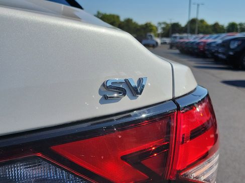 Certified 2022 Nissan Sentra SV w/ All-Weather Package image 7