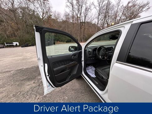 Used 2022 GMC Canyon Denali image 25