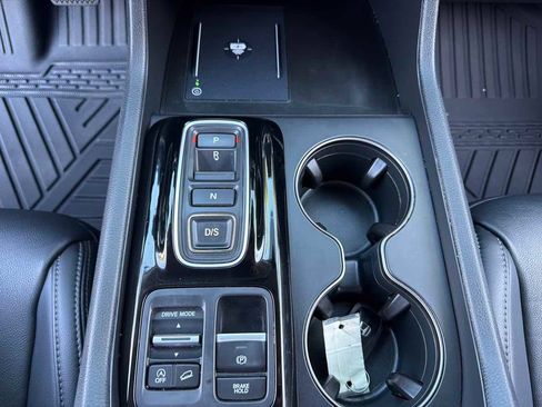 Used 2024 Honda Pilot EX-L image 33