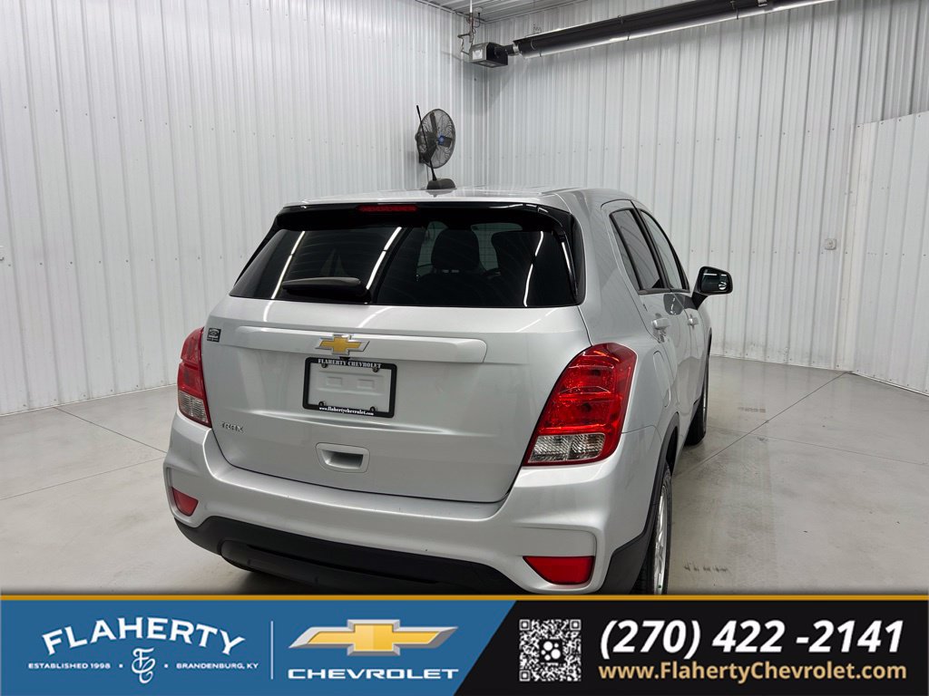 Used 2020 Chevrolet Trax LS w/ Tint and Cruise Package FWD image 3
