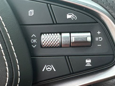 Used 2023 Genesis Electrified GV70 Advanced image 26