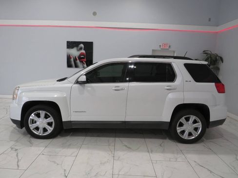 Used 2017 GMC Terrain SLE w/ Convenience Package FWD image 6