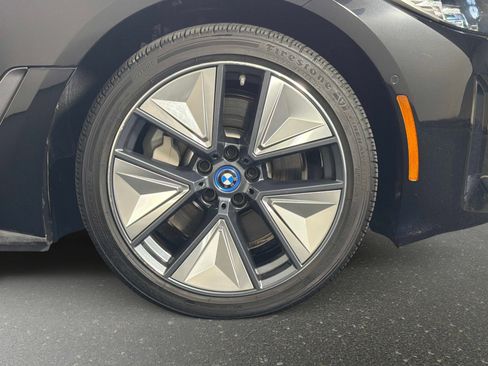 Used 2024 BMW i4 eDrive35 w/ Convenience Package RWD image 21