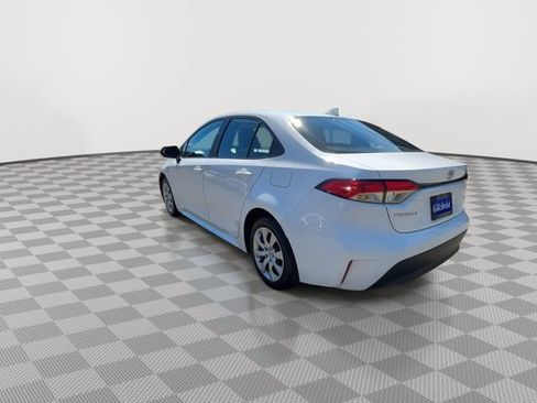 Used 2024 Toyota Corolla LE FWD image 6