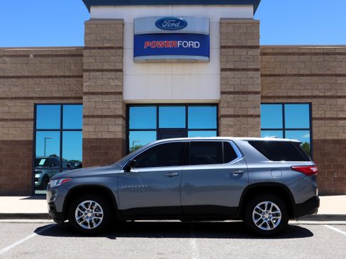 Used 2020 Chevrolet Traverse LS AWD/4WD image 9