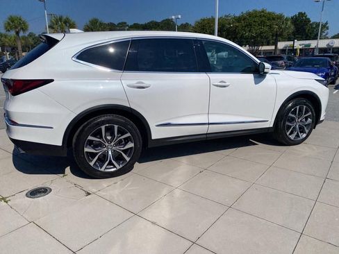 Used 2023 Acura MDX FWD w/ Technology Package image 4