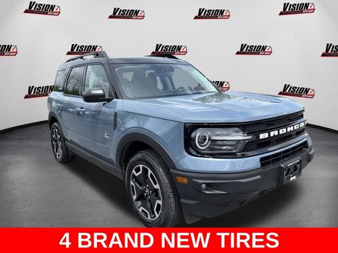 Used 2024 Ford Bronco Sport Outer Banks AWD/4WD image 3