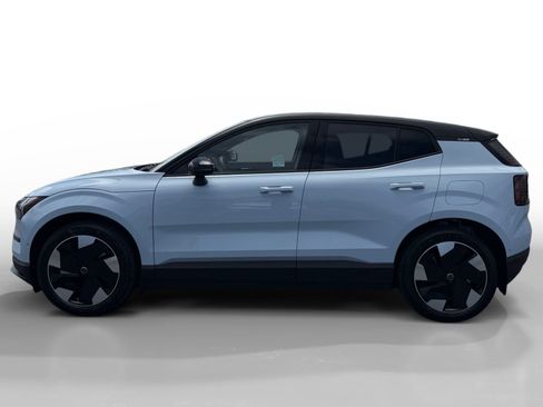 Used 2025 Volvo EX30 Ultra AWD/4WD image 2