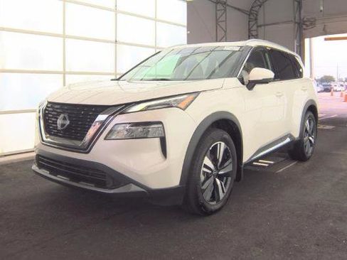 Used 2023 Nissan Rogue SL FWD image 1